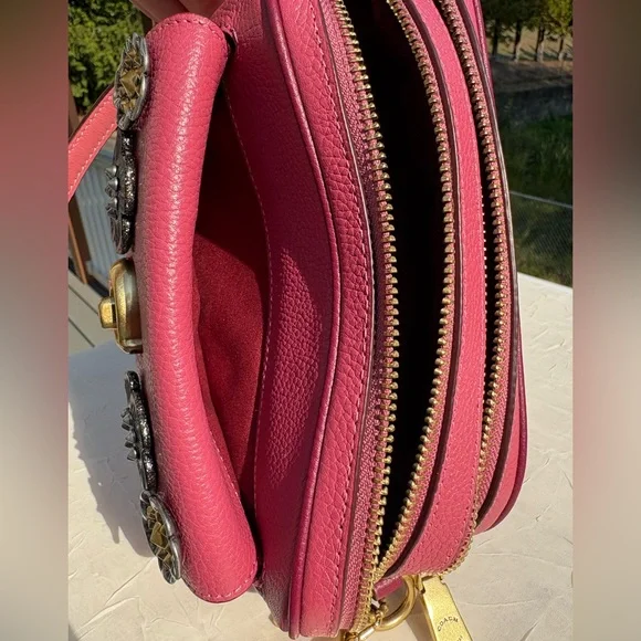COACH Create Upcrafted Willow Metal Tea Rose Camera Bag In Bright Pink C0695